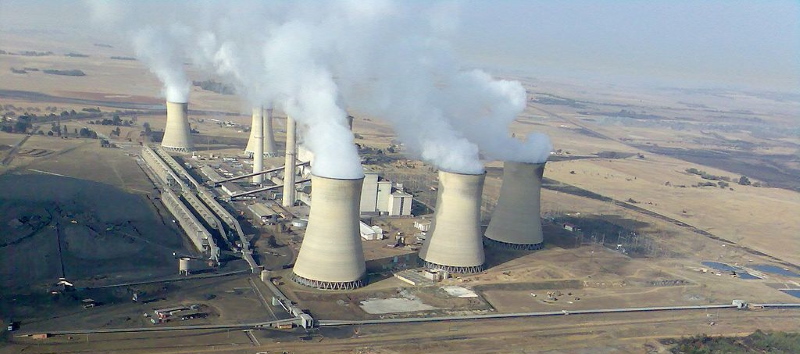 Eskom Arnot power station - Gerhard Roux Wikimedia Commons resized